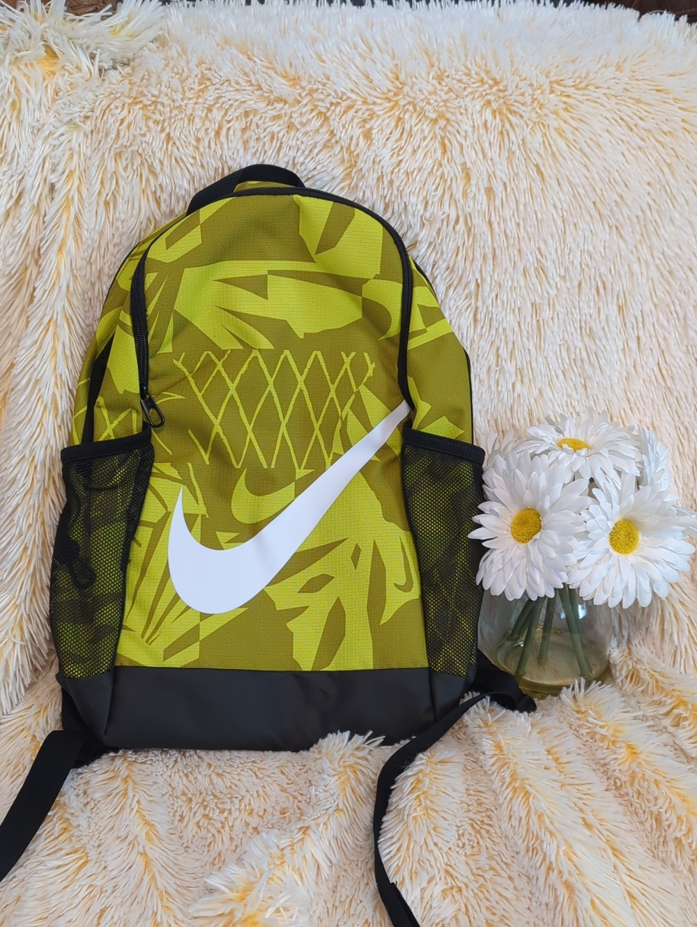 🎒Nike Lime Green Patterned Backpack with White Swoosh🎒